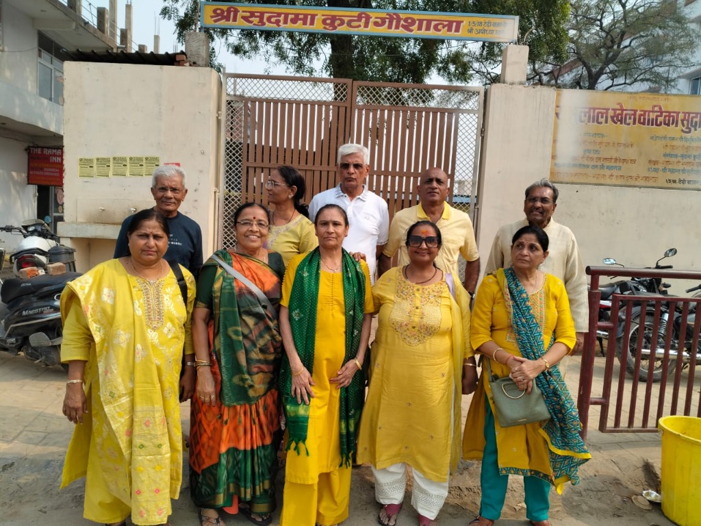 Devotees arriving at the Ayodhya Dham Railway Station.