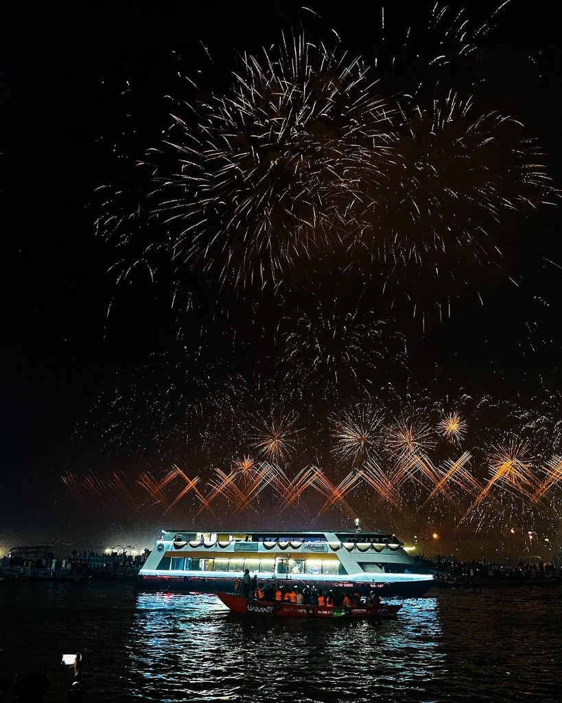 Dev Diwali Special: Varanasi Ayodhya Yatra